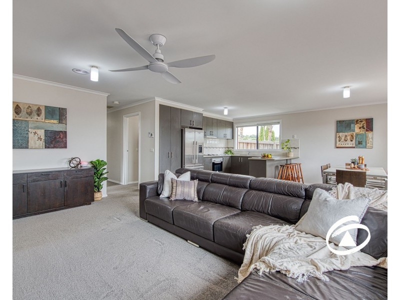 7/108 Ahern Road, Pakenham VIC 3810