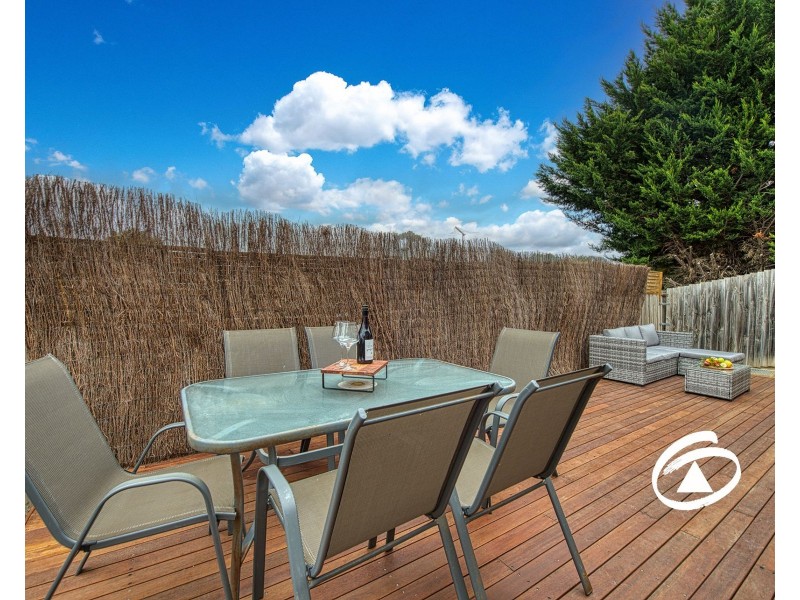 7/108 Ahern Road, Pakenham VIC 3810