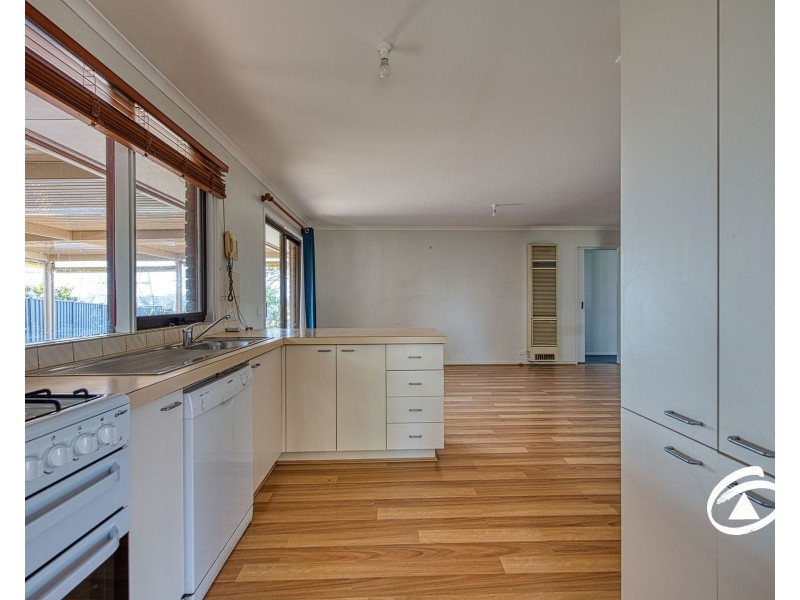 25 George Chudleigh Drive, Hallam VIC 3803