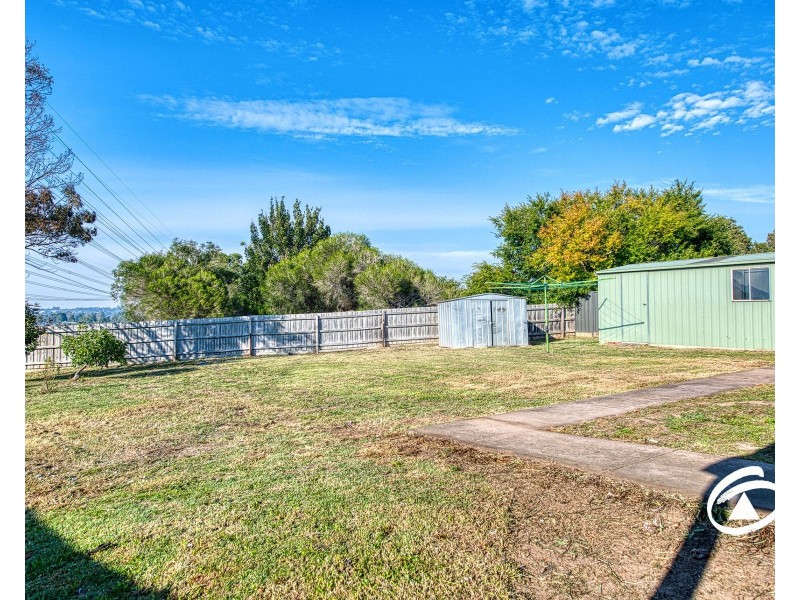 25 George Chudleigh Drive, Hallam VIC 3803