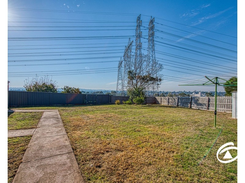 25 George Chudleigh Drive, Hallam VIC 3803