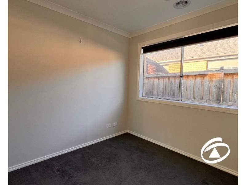 10 Matchett Drive, Clyde VIC 3978