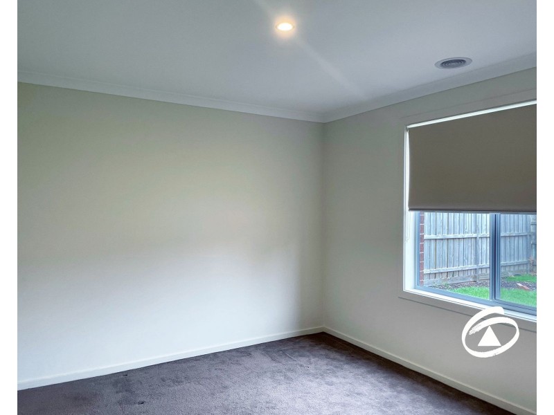 26 Botany Way, Cranbourne East VIC 3977