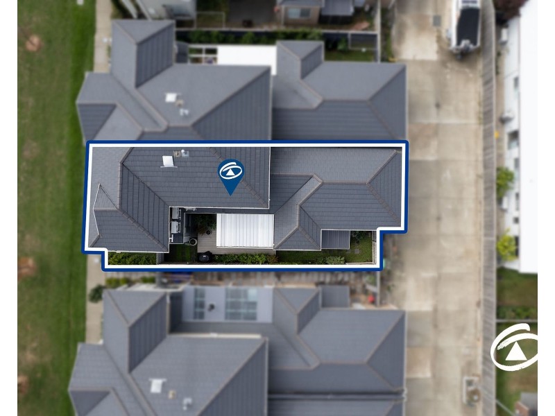 10 Corbin Walk, Officer South VIC 3809