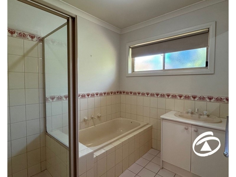 1/40 Pentland Drive, Narre Warren VIC 3805