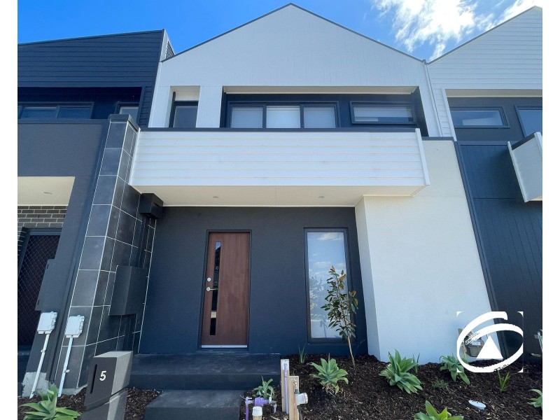 5 Greenhouse Grange, Officer VIC 3809