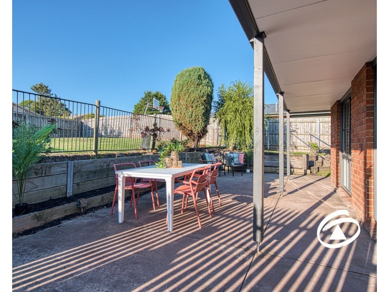 13 Opal Court, Narre Warren VIC 3805