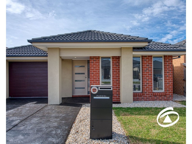 54 Poe Circuit, Officer VIC 3809