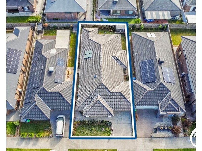 13 Moorgate Road, Clyde North VIC 3978