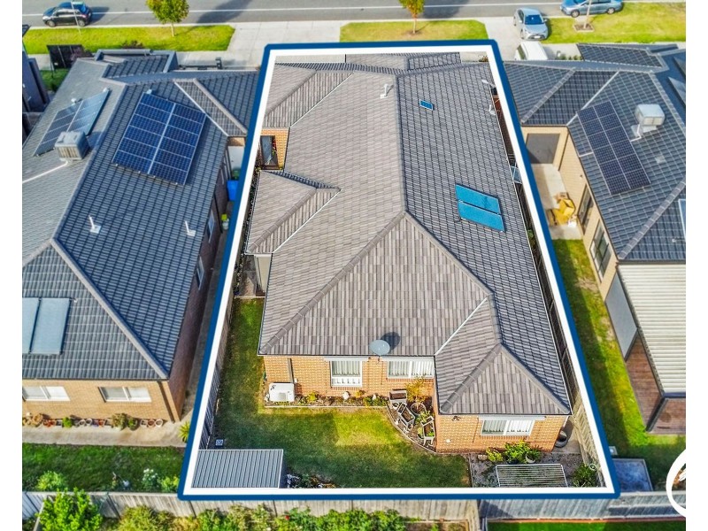 13 Moorgate Road, Clyde North VIC 3978