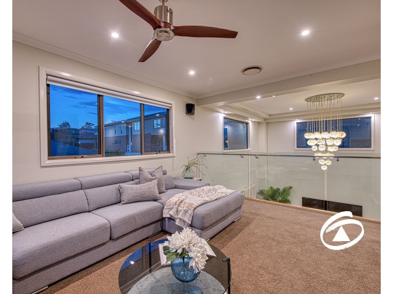 11 Axnick Rise, Officer VIC 3809