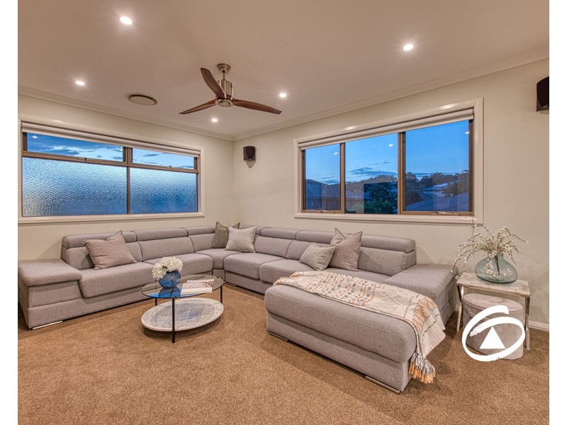 11 Axnick Rise, Officer VIC 3809