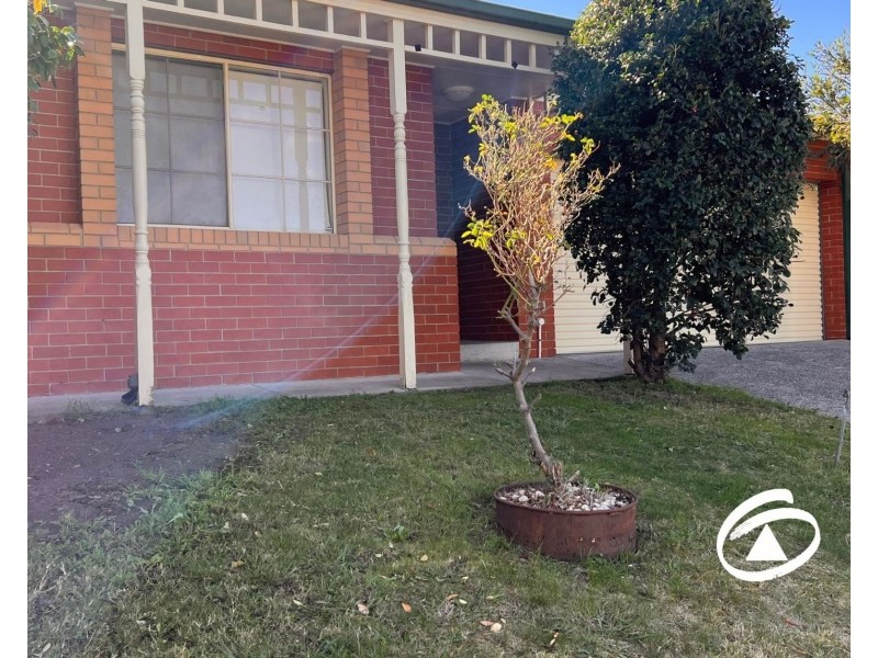 2 Cooma Court, Berwick VIC 3806