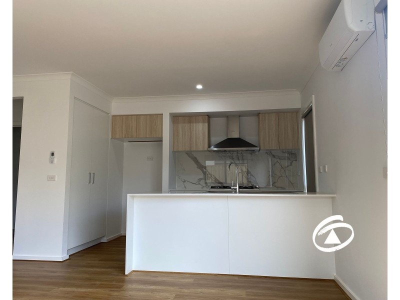 39 Cotswold Crescent, Officer VIC 3809