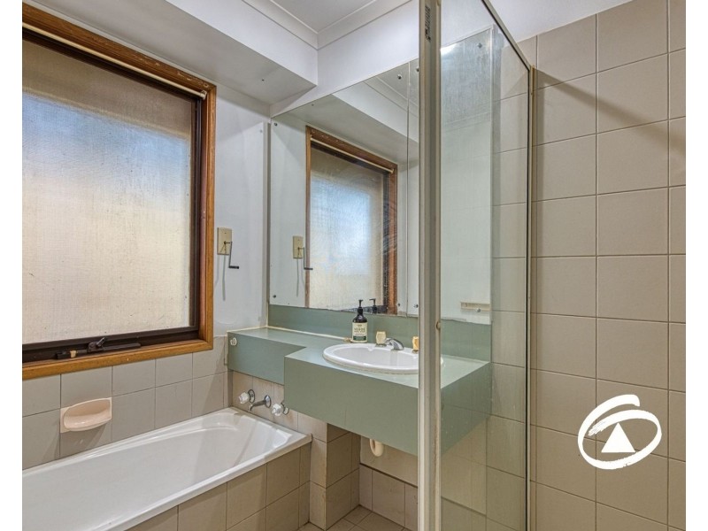 86 Cairns Road, Hampton Park VIC 3976