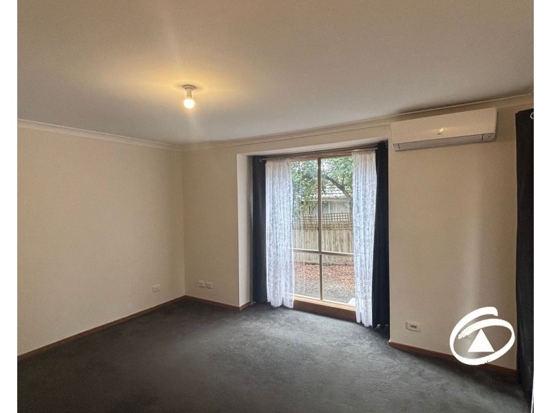 15 Palm Way, Narre Warren South VIC 3805