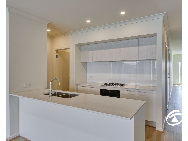 24 Borthwick Parade, Clyde North VIC 3978