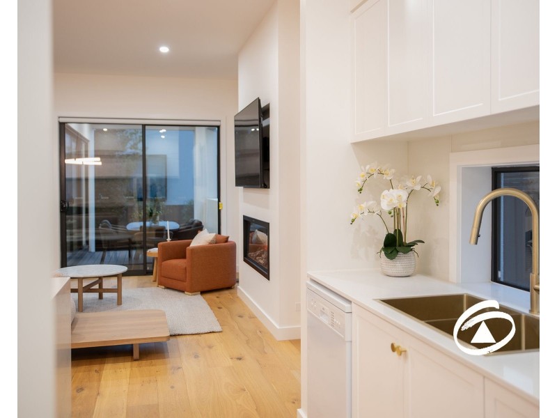 9B Hazeldene Court, Berwick VIC 3806