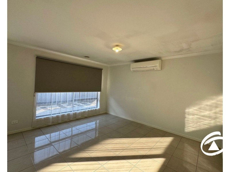 47 Troups Creek Promenade, Narre Warren VIC 3805