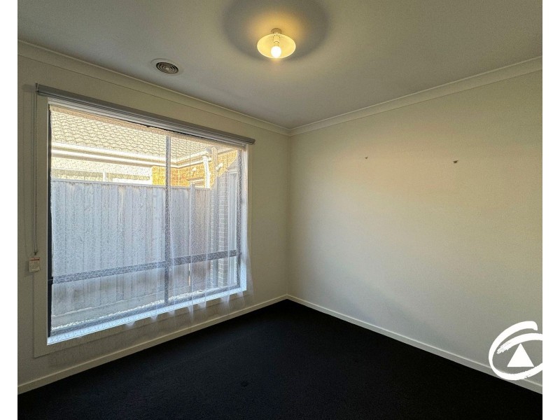 47 Troups Creek Promenade, Narre Warren VIC 3805