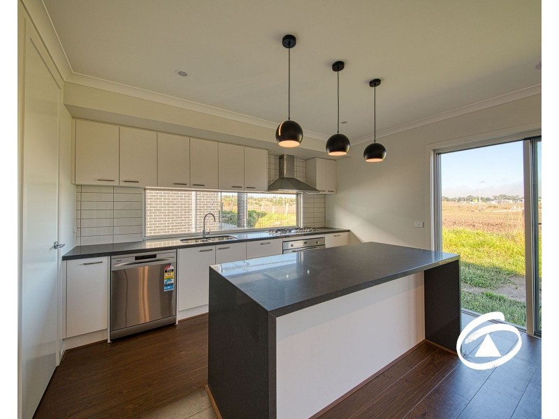 112 Hartleigh Street, Clyde VIC 3978