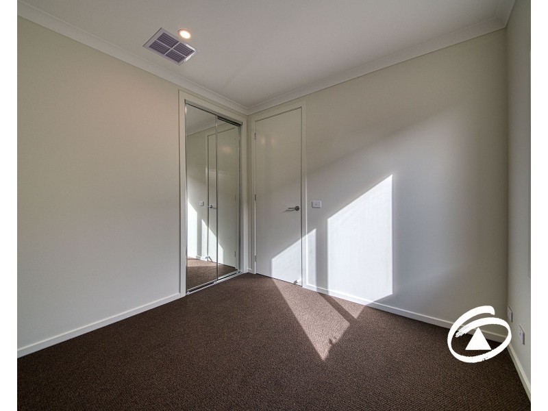 112 Hartleigh Street, Clyde VIC 3978