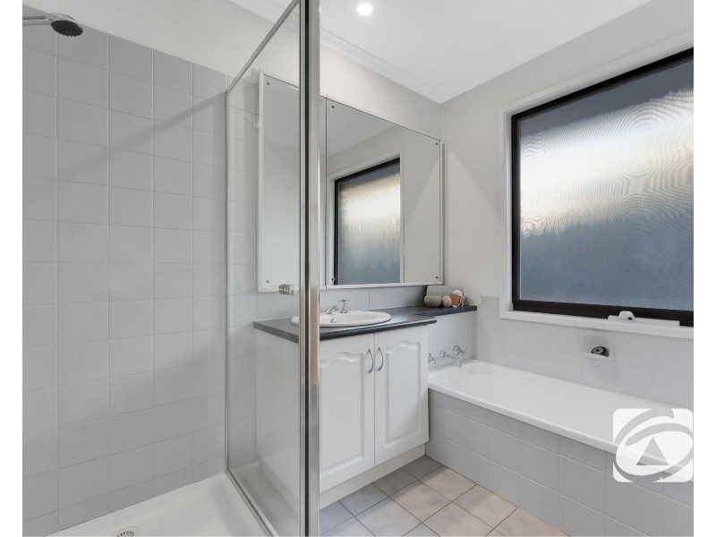 88 Cairns Road, Hampton Park VIC 3976