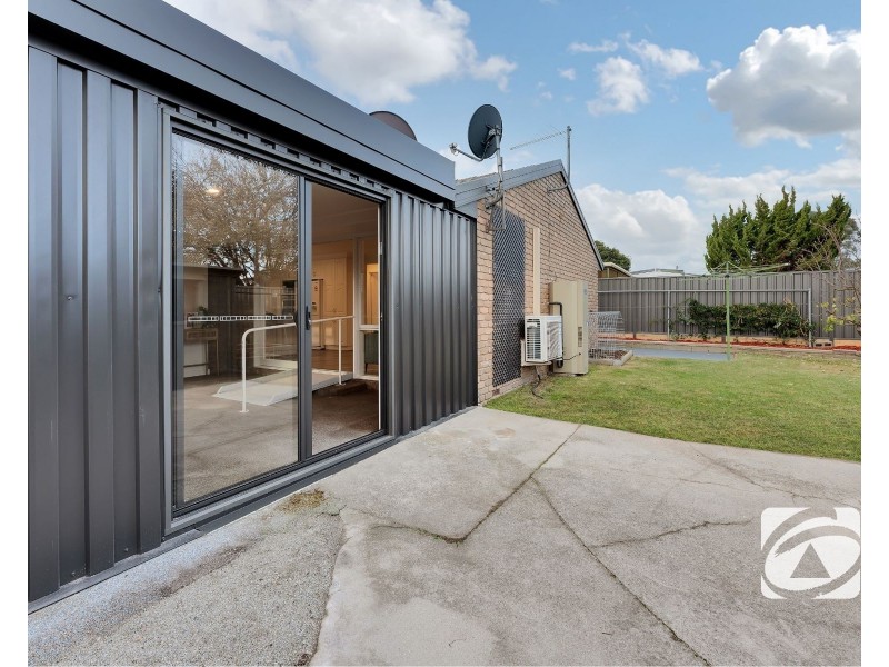 88 Cairns Road, Hampton Park VIC 3976