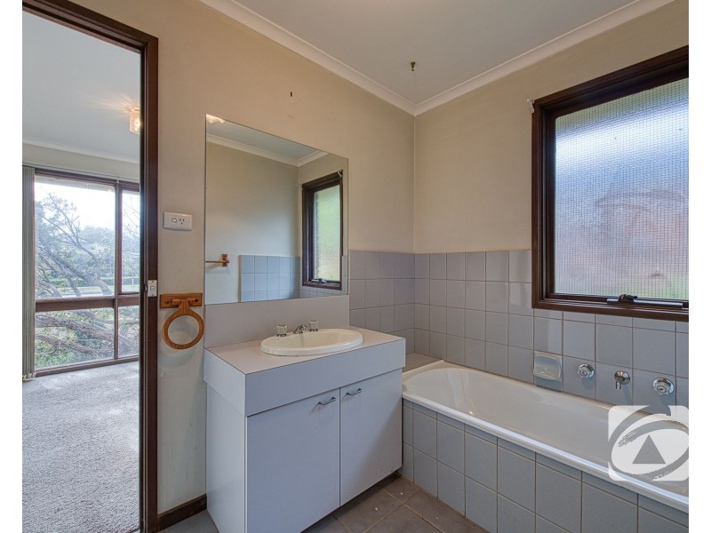 53 Fleetwood Drive, Narre Warren VIC 3805