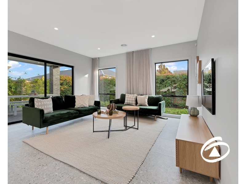 13 Lever Circuit, Officer South VIC 3809