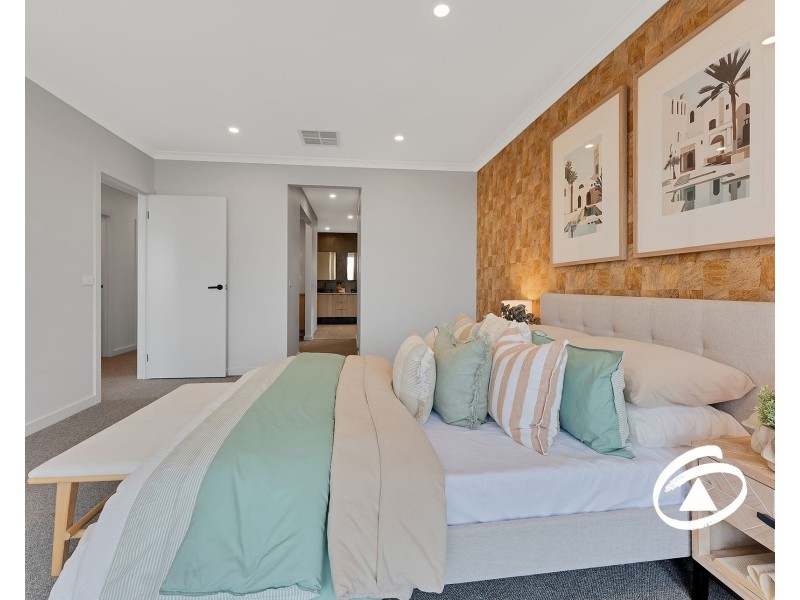 13 Lever Circuit, Officer South VIC 3809