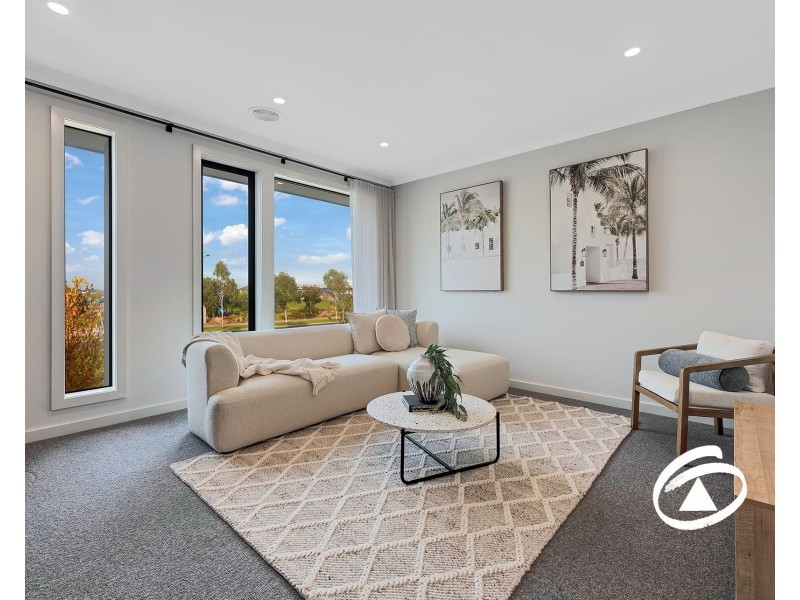 13 Lever Circuit, Officer South VIC 3809