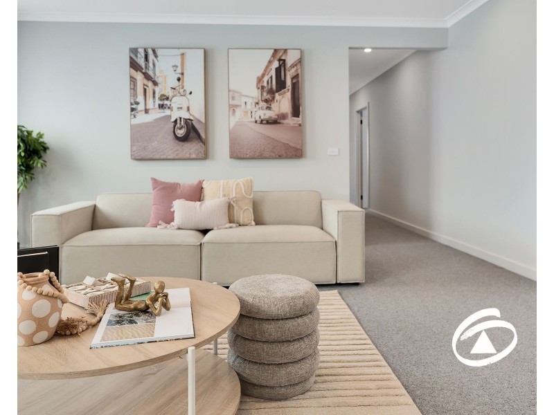 13 Lever Circuit, Officer South VIC 3809