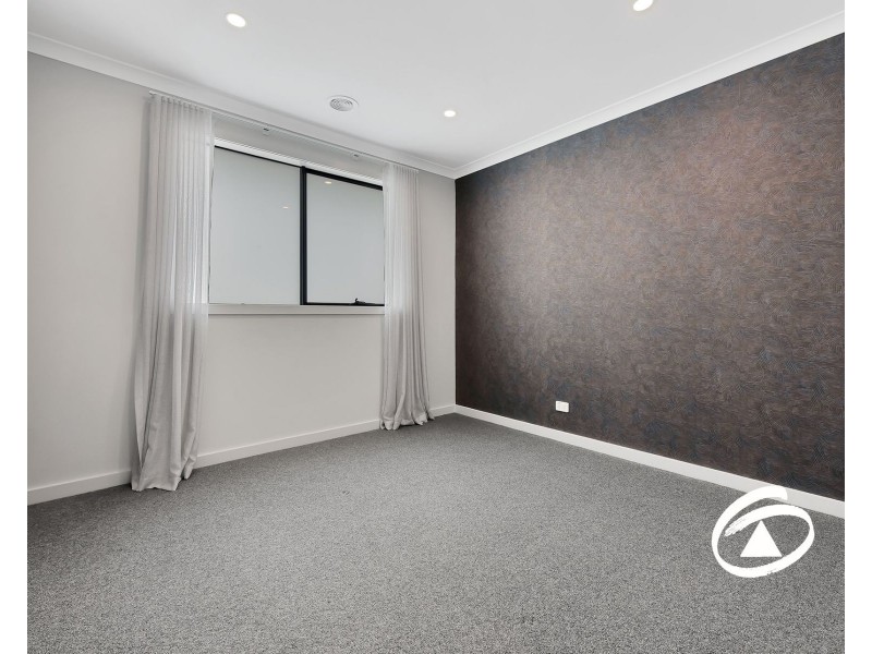 13 Lever Circuit, Officer South VIC 3809