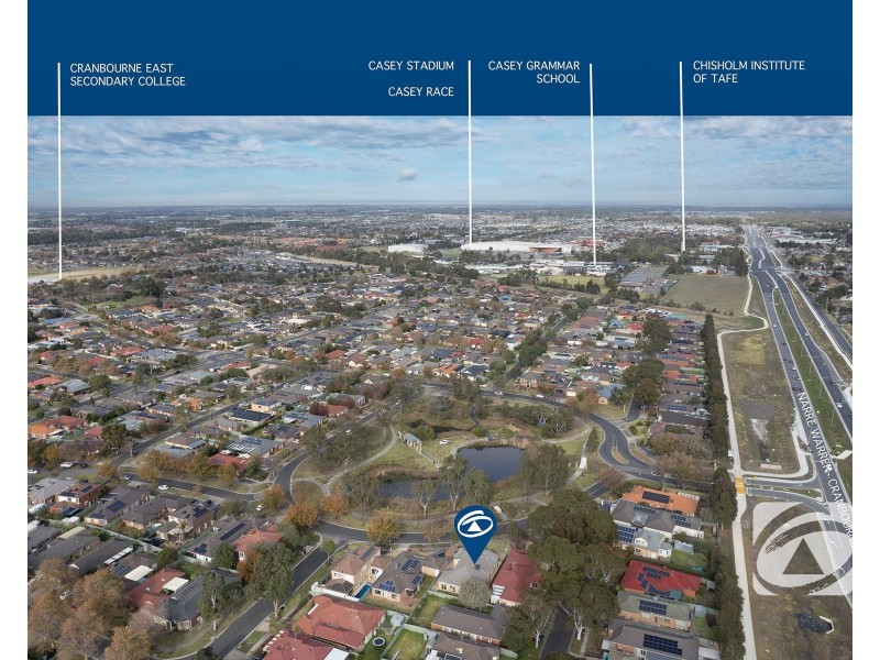9 Waterside Drive, Cranbourne East VIC 3977