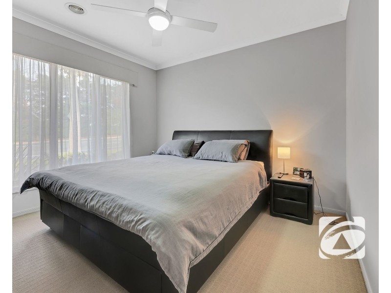 66 Alisma Boulevard, Cranbourne North VIC 3977