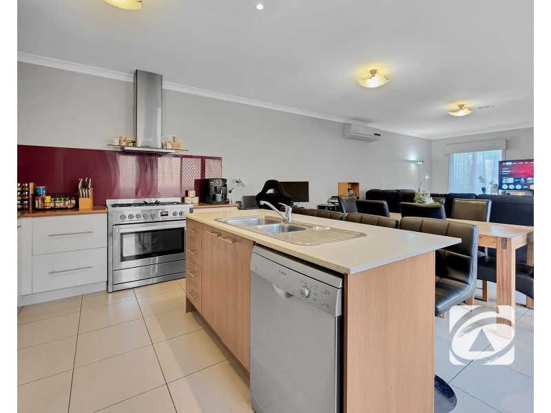 66 Alisma Boulevard, Cranbourne North VIC 3977