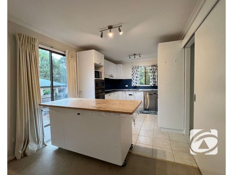 2/605 Oneil Road, Beaconsfield VIC 3807