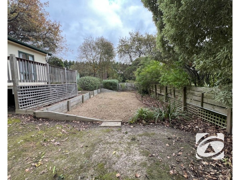 2/605 Oneil Road, Beaconsfield VIC 3807