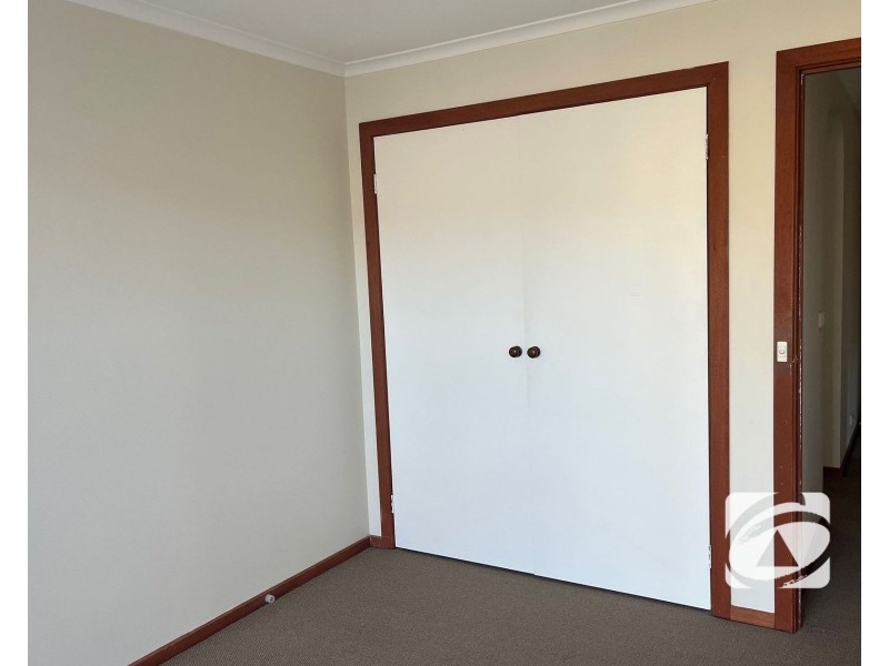 1/8 Tripoli Court, Hallam VIC 3803