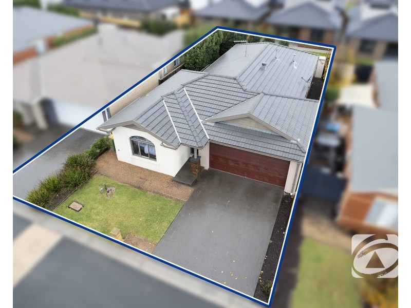 8/19 Cotswold Crescent, Officer VIC 3809