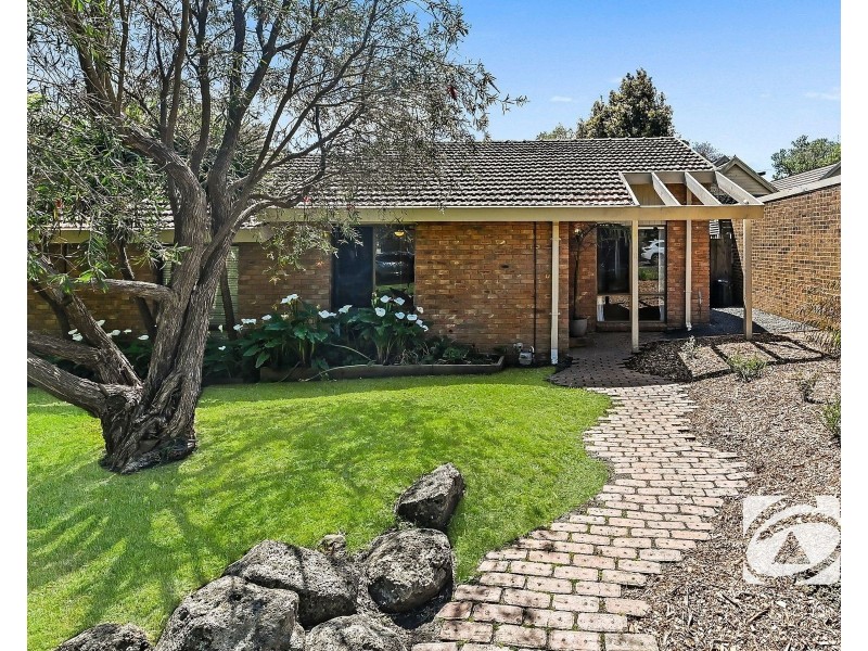 1/47-49 Peel Street, Berwick VIC 3806