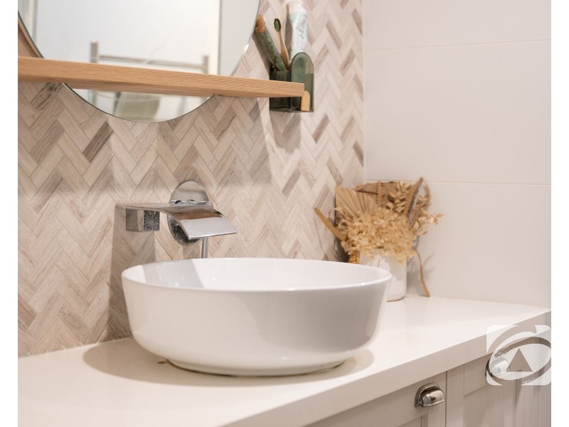 1/47-49 Peel Street, Berwick VIC 3806