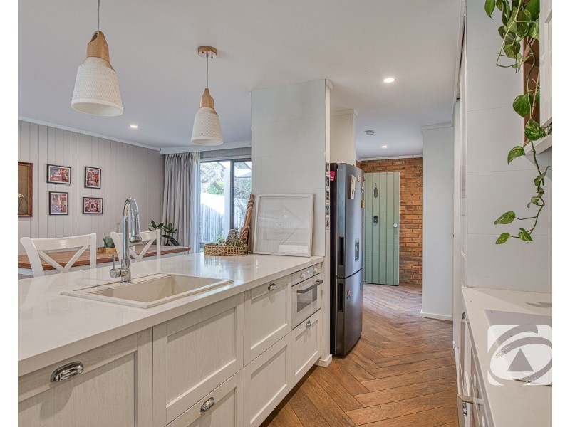 1/47-49 Peel Street, Berwick VIC 3806