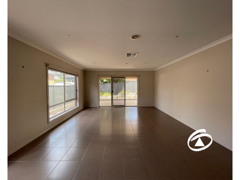 3 Sabel Drive, Cranbourne North VIC 3977