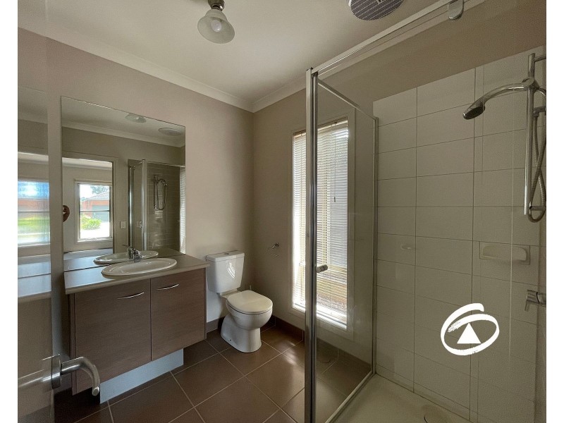 3 Sabel Drive, Cranbourne North VIC 3977