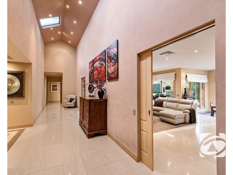 4 Pagebrook Road, Berwick VIC 3806