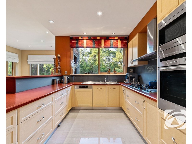 4 Pagebrook Road, Berwick VIC 3806