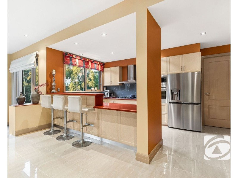 4 Pagebrook Road, Berwick VIC 3806