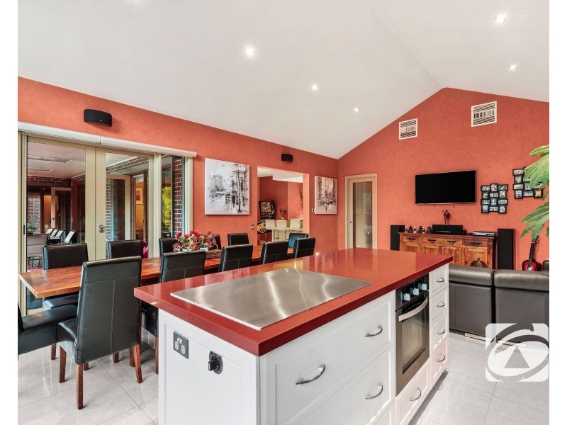 4 Pagebrook Road, Berwick VIC 3806